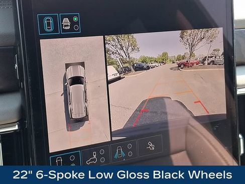 Used 2025 GMC Yukon Denali w/ LPO, Floor Liner Package AWD/4WD image 13
