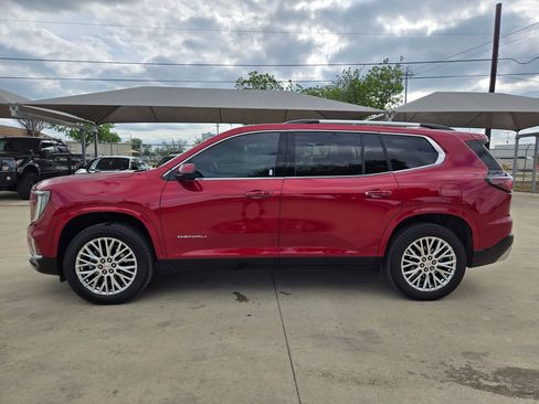 Certified 2024 GMC Acadia Denali FWD image 4