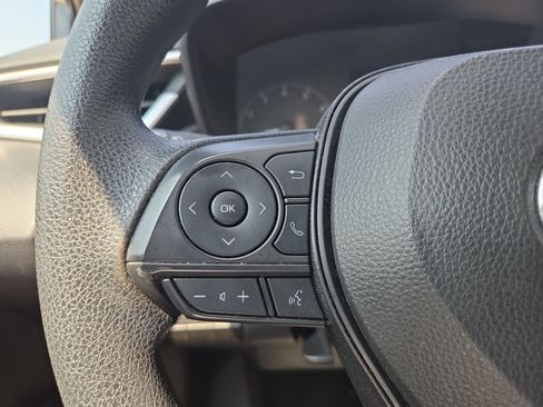 Used 2024 Toyota Corolla LE FWD image 11