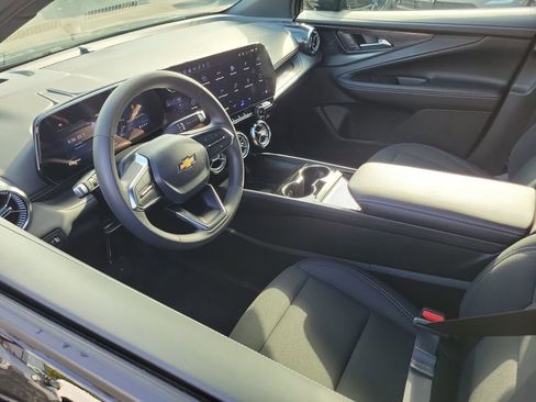 Used 2026 Chevrolet Blazer EV LT image 3