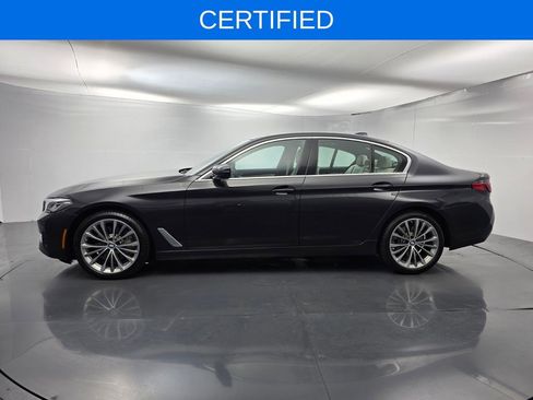 Certified 2023 BMW 530i w/ Premium Package RWD image 7
