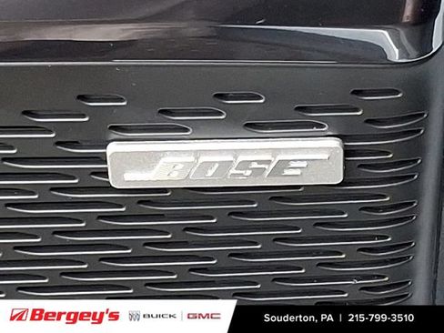 New 2026 GMC Acadia AT4 w/ Luxury Package AWD/4WD image 21