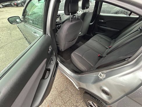 Used 2013 Chrysler 200 Touring w/ Cold Weather Group image 7