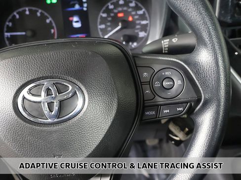 Used 2024 Toyota Corolla LE image 3