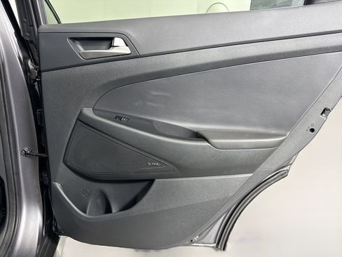 Used 2021 Hyundai Tucson Limited FWD image 28