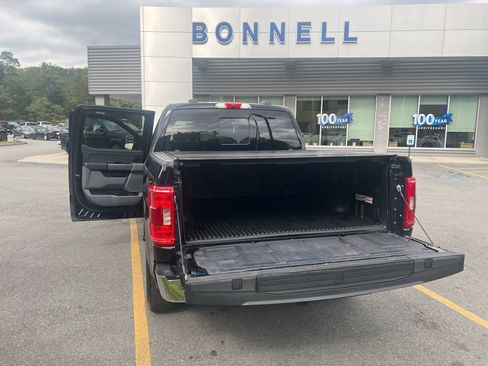 Used 2022 Ford F150 XLT w/ Equipment Group 302A High image 9