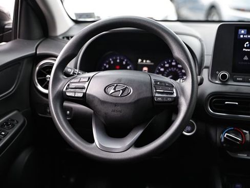 Used 2023 Hyundai Kona SEL image 26
