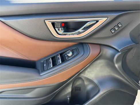 Used 2023 Subaru Forester Touring image 10