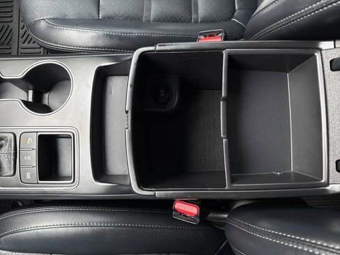 Used 2017 Kia Sorento LX w/ LX Convenience Package image 31