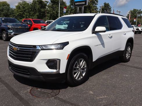Used 2023 Chevrolet Traverse LT AWD/4WD image 35