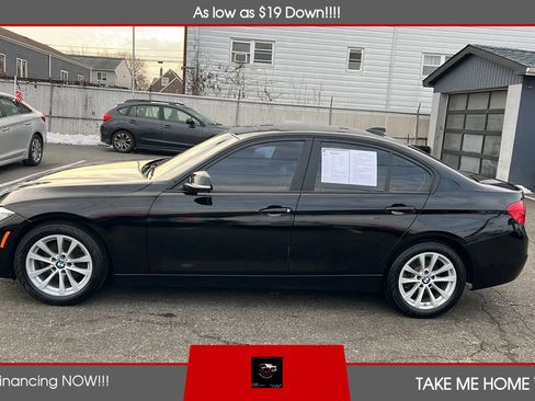 Used 2017 BMW 320i xDrive Sedan image 2