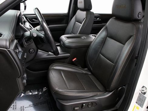 Certified 2021 Chevrolet Suburban High Country image 9