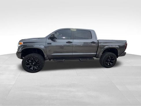 Used 2021 Toyota Tundra SR5 w/ SR5 Upgrade Package AWD/4WD image 2
