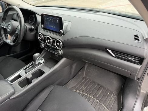 Used 2022 Nissan Sentra SV w/ All-Weather Package FWD image 25