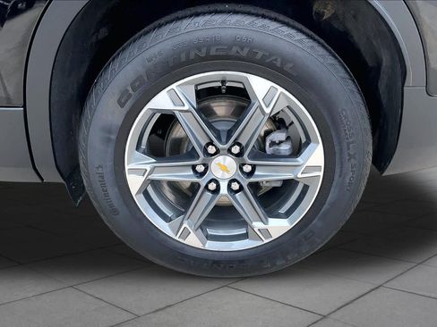 Used 2024 Chevrolet Blazer LT w/ Convenience Package FWD image 11