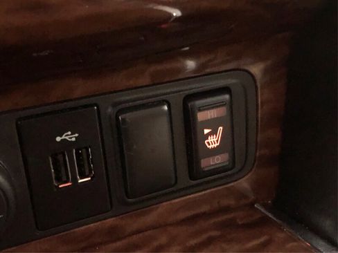 Used 2019 Nissan Armada SL w/ Premium Package image 30