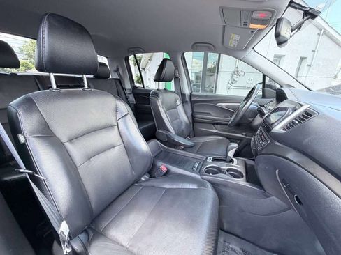 Used 2018 Honda Ridgeline RTL-T image 31