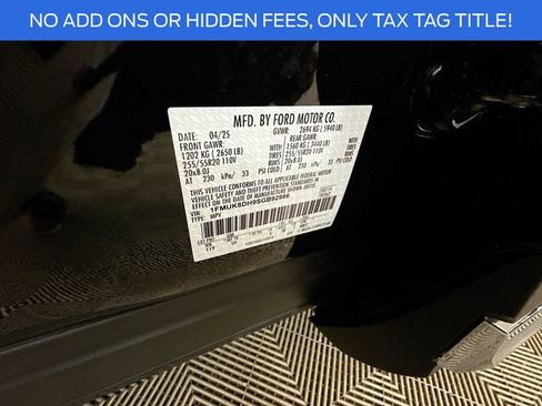 New 2025 Ford Explorer Active w/ Active Comfort Package image 33