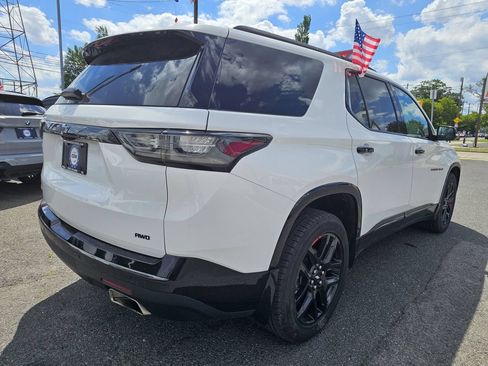 Used 2020 Chevrolet Traverse Premier w/ Redline Edition AWD/4WD image 5