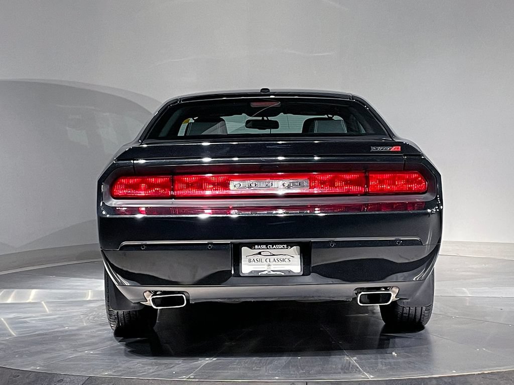 Used 2013 Dodge Challenger SRT8 w/ Harman Kardon Audio Group RWD image 7