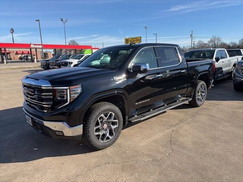 New 2026 GMC Sierra 1500 SLT w/ SLT Premium Plus Package image 2