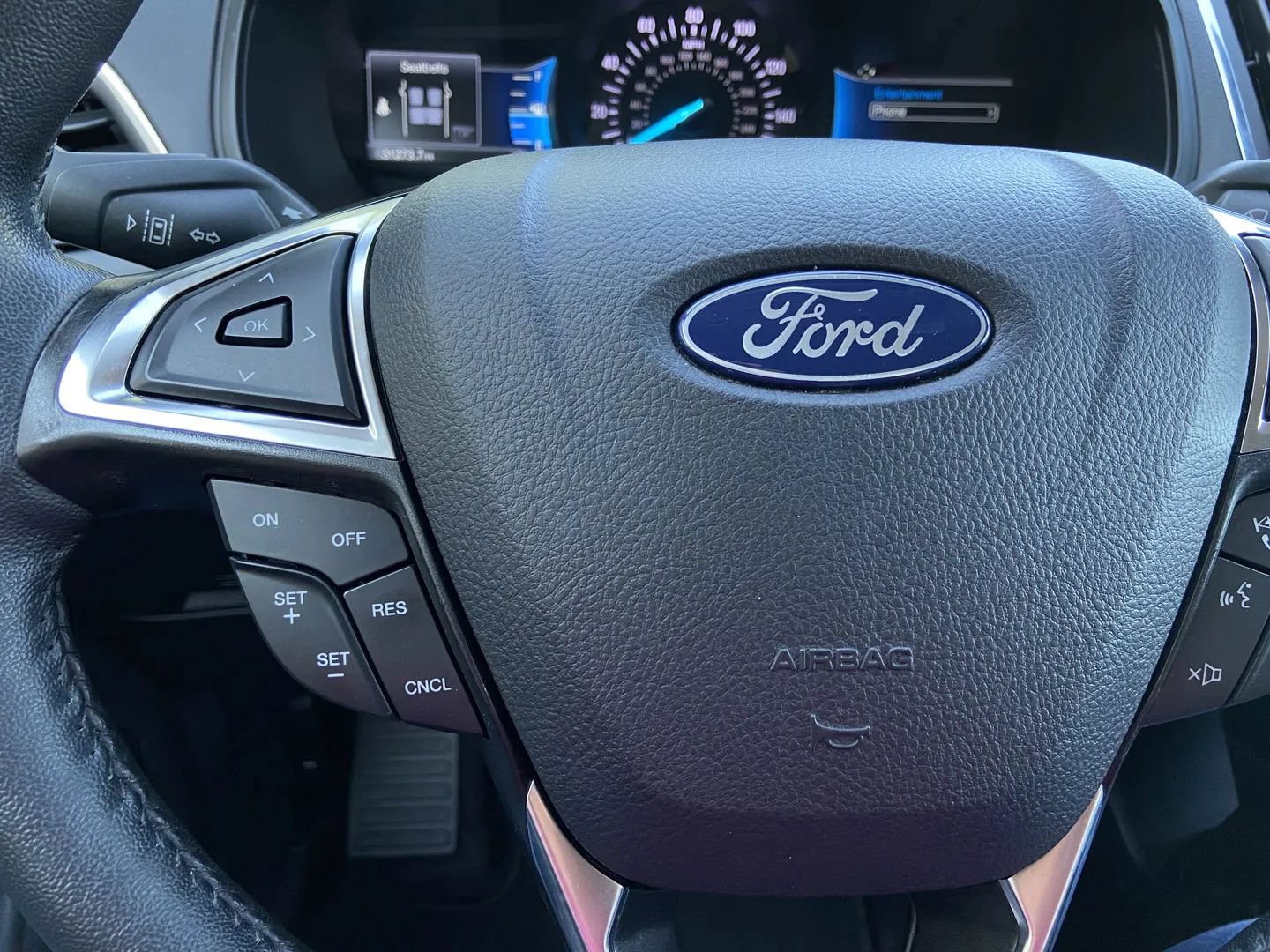 Used 2024 Ford Edge Titanium AWD/4WD image 15