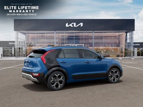 New 2026 Kia Niro SX Touring FWD image 7