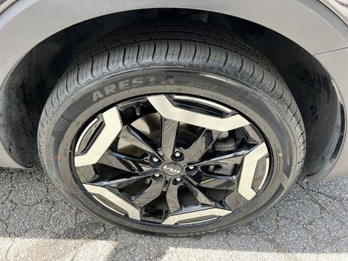 Used 2025 Kia Telluride S FWD image 10