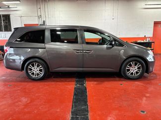 Used 2013 Honda Odyssey EX video 1