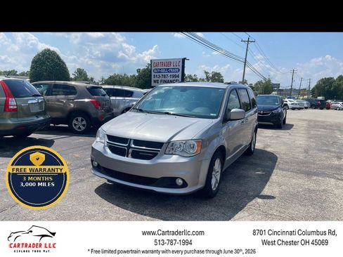 Used 2020 Dodge Grand Caravan SXT FWD image 1