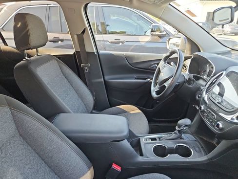Used 2022 Chevrolet Equinox LT FWD image 7