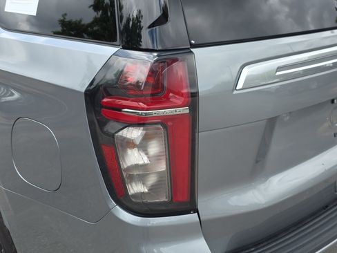 Used 2024 Chevrolet Tahoe High Country AWD/4WD image 31