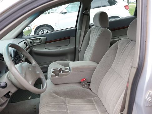 Used 2003 Chevrolet Impala FWD image 19