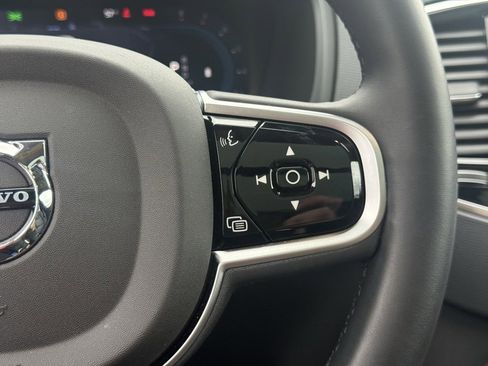 Used 2025 Volvo XC90 B6 Ultra image 16