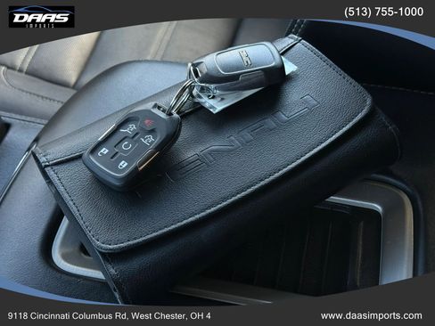 Used 2016 GMC Yukon XL Denali w/ Open Road Package image 61