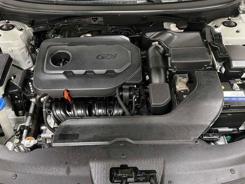 Used 2015 Hyundai Sonata Limited FWD image 29