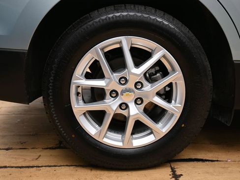 Used 2022 Chevrolet Equinox LT AWD/4WD image 13