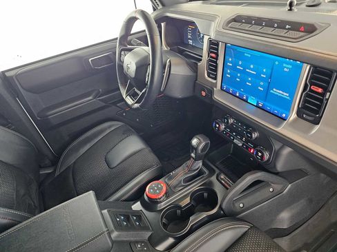 Used 2024 Ford Bronco Raptor image 11