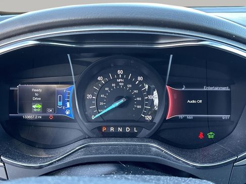 Used 2013 Ford Fusion SE image 30