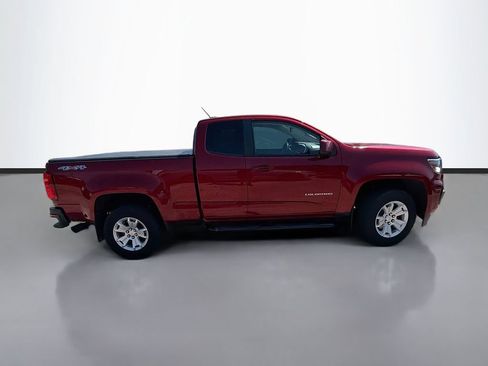 Used 2022 Chevrolet Colorado LT w/ LT Convenience Package AWD/4WD image 9