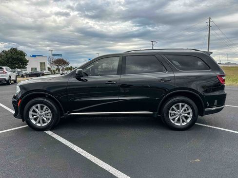 Used 2023 Dodge Durango SXT Launch Edition image 9