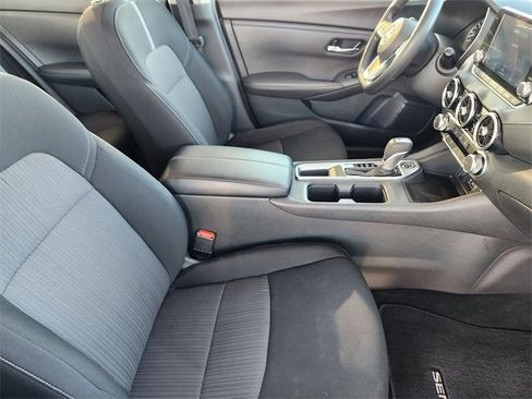 Used 2024 Nissan Sentra SV image 15