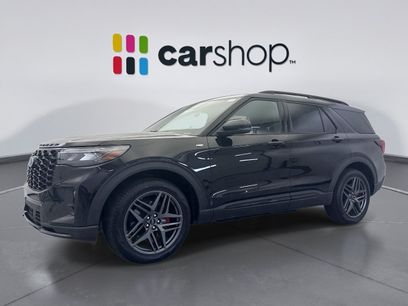 Used 2025 Ford Explorer ST-Line w/ ST-Line Street Pack