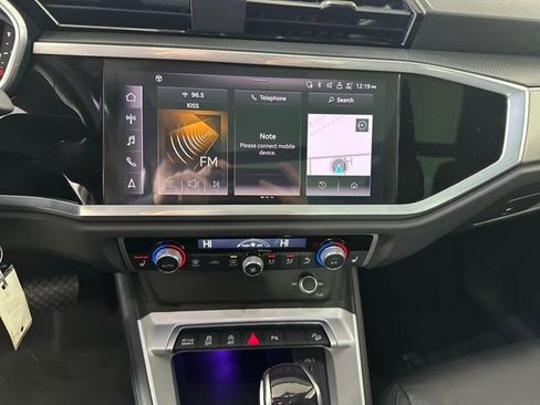 Used 2022 Audi Q3 2.0T Premium Plus image 21