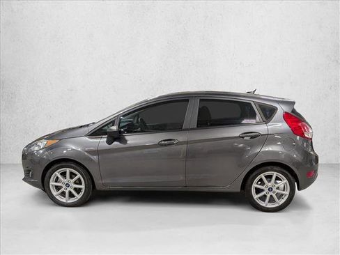 Used 2019 Ford Fiesta SE w/ Equipment Group 201A image 9