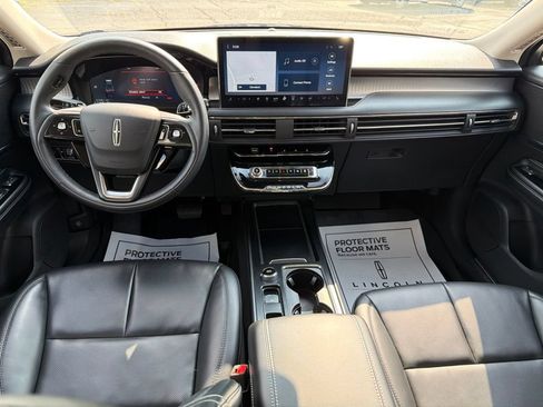 Used 2023 Lincoln Corsair AWD w/ Equipment Group 101A image 14