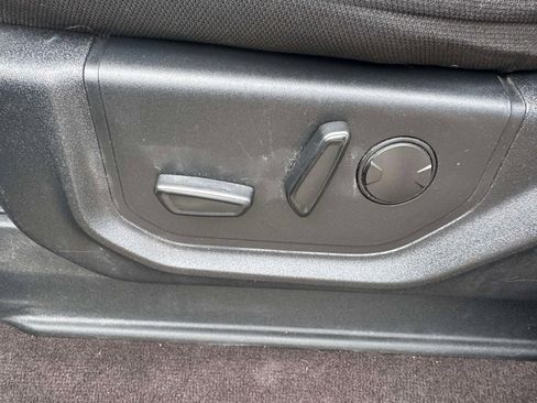 Used 2019 Ford F150 XLT w/ Equipment Group 302A Luxury image 26