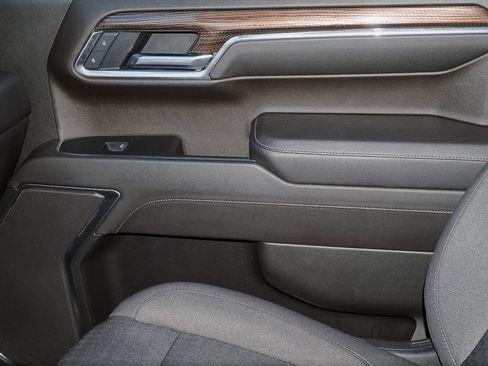 Certified 2022 Chevrolet Silverado 1500 RST image 26