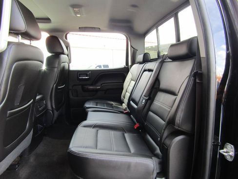 Used 2015 GMC Sierra 2500 Denali w/ Duramax Plus Package AWD/4WD image 10