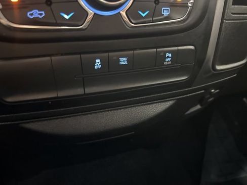 Used 2021 RAM 1500 Classic Warlock AWD/4WD image 42
